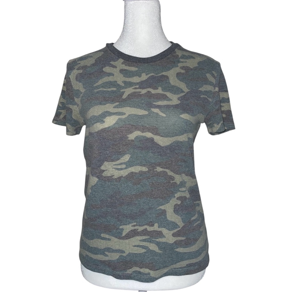 Forever 21 Camo Slim Tee